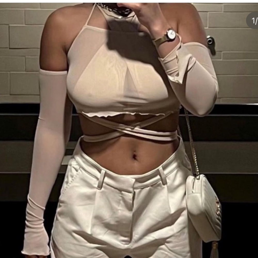 Boyed top S/M new with tags sexy for a date night!